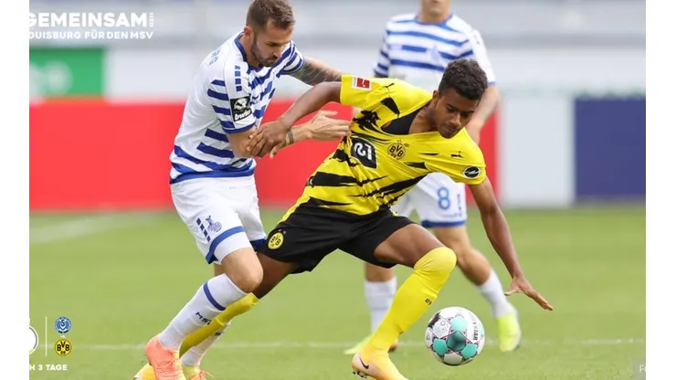 Duisburg vs. Borussia Dortmund (Foto: Twitter @MSVDuisburg)