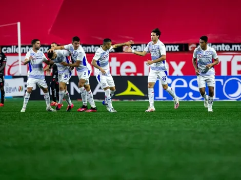 Cruz Azul le dio la vuelta a Xolos y sigue en lo más alto del Guard1anes