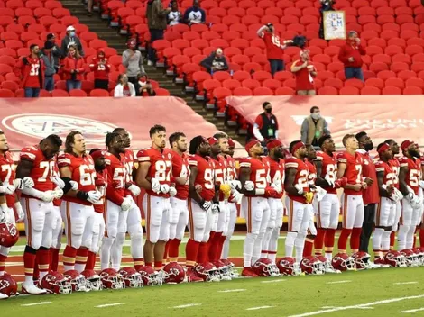 Aficionados abuchean por protestas liderada por Mahomes