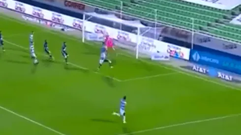 ¡Santos se pone en partido! Rivero descuenta ante Pumas