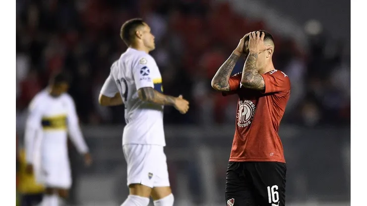 Juega en Independiente, es hincha enfermo de River y ahora lo quiere Boca