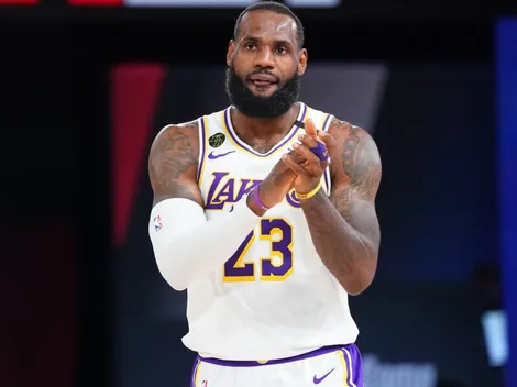 LeBron superó a Julius Erving y hace historia con los bloqueos