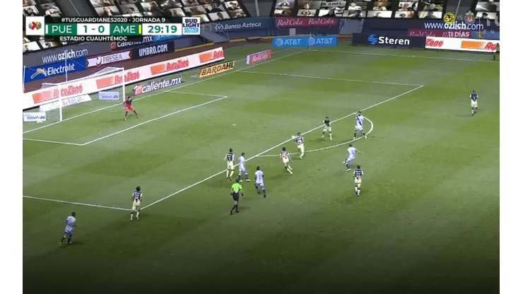 Cuesta y un golazo para complicar aún más al América