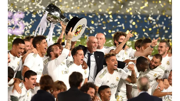 Un espectáculo: con Ramos a la cabeza, Real Madrid anunció su nueva camiseta