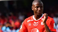 Adrián Ramos sigue en cuarentena: el insólito gol que se devoró debajo del arco