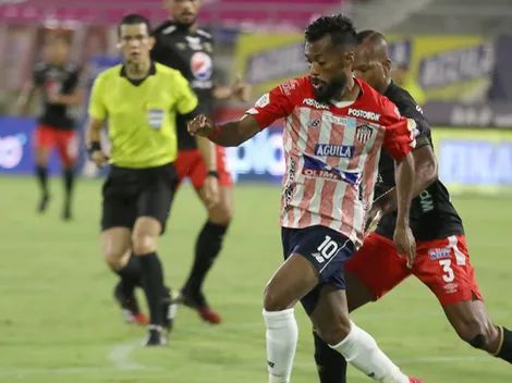 Es nuestro FPC: volvió el fútbol y no faltó el apagón en la Superliga