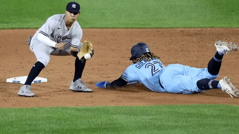 Vladimir Guerrero Jr. le robo una base a los Yankees (Getty Images)
