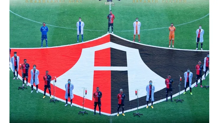 La curiosa presentación del plantel de Atlas
