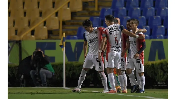 Chivas ante Tigres UANL (Getty)