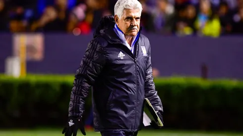 Ricardo Ferretti está preocupado por la situación que vive Tigres.