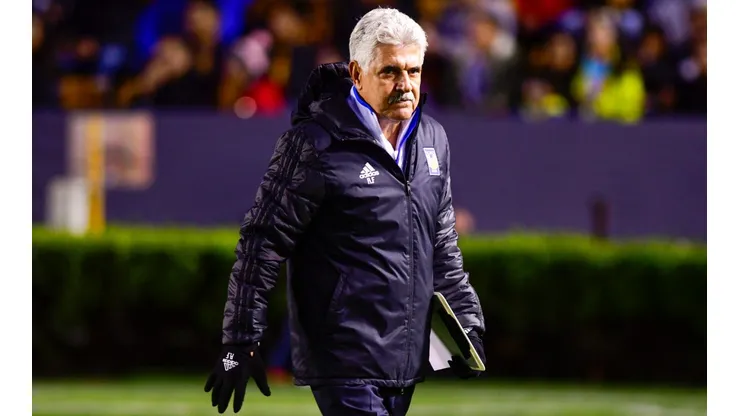 Ricardo Ferretti está preocupado por la situación que vive Tigres.