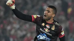 Álvaro Montero en el arco de Deportes Tolima.