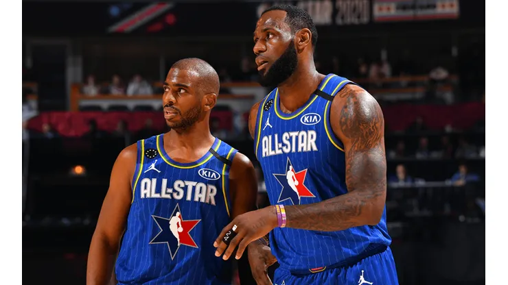 Chris Paul y LeBron James (Getty Images)