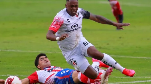 Renato Ibarra, elogiado por todo Atlas.