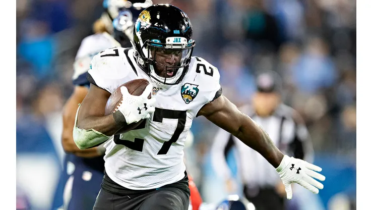 Leonard Fournette fue cortado por los Jaguars (Getty Images)