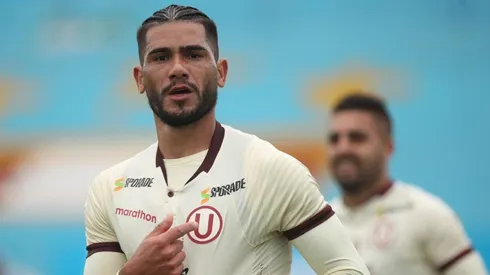 Jonathan Dos Santos marcó un doblete contra Cienciano.