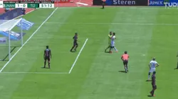 Jonathan Orozco agarró del cuello a Carlos Gutiérrez (Captura)