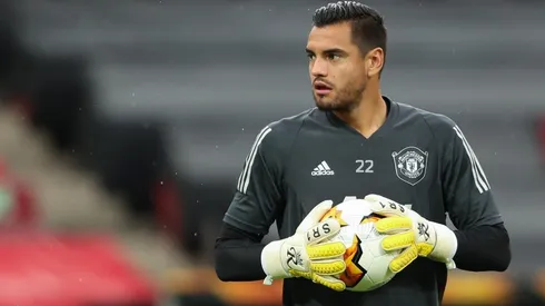 Sin chances en el United, Romero se mudaría de equipo en la Premier League