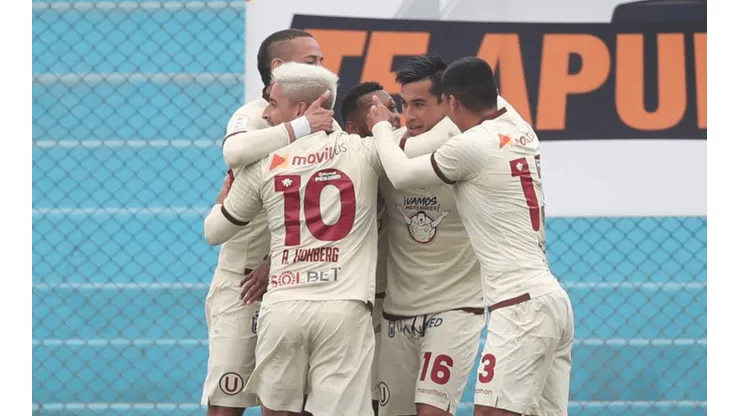 Universitario de Deportes ganó un partido y empató el otro.