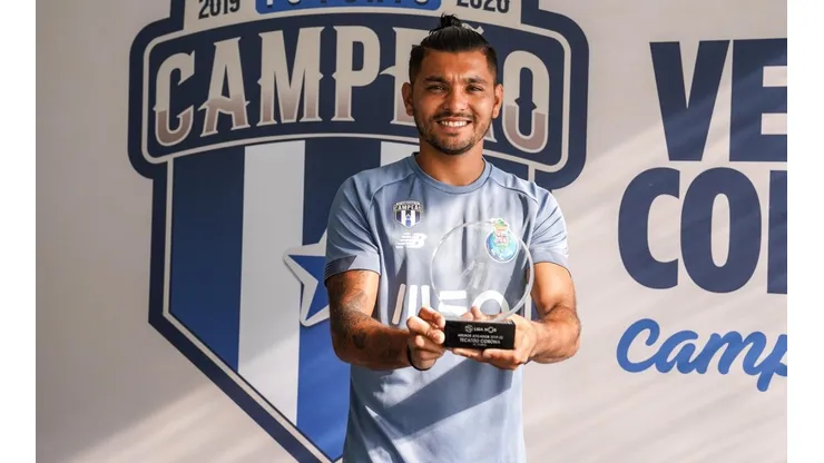Jesús Corona fue elegido el MVP de la Primeira Liga