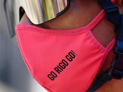 Así no, Rigo: a Urán se le olvidó usar tapabocas en el primer show del Tour 2020