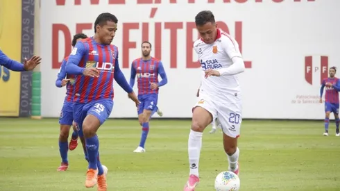 AUH es uno de los punteros y Grau, uno de los coleros.