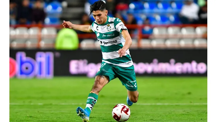 Gerardo Arteaga debutó con el Genk de Bélgica.
