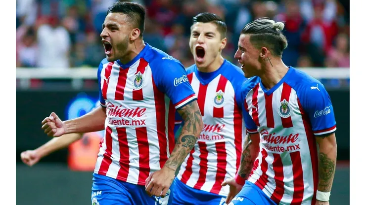 Afición estalló contra la directiva de Chivas.