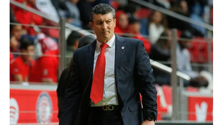 Chepo de la Torre guía a Toluca en el Guard1anes (Getty Images)