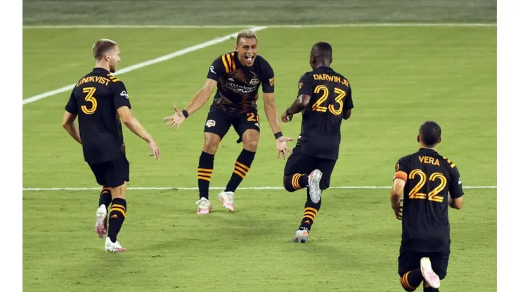 Quintero marcó dos goles frente Sporting Kansas City. (Getty)