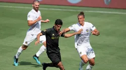 Carlos Vela no jugará por los próximo 5 encuentros. (Getty)