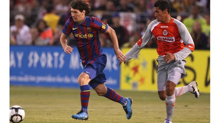 Messi ante Chivas Guadalajara (Getty)