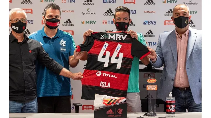La presentación de Mauricio Isla en Flamengo.