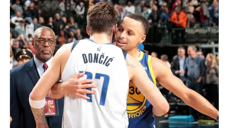 Seth Curry comparó a Luka Doncic con su hermano Stephen | Foto: Getty Images