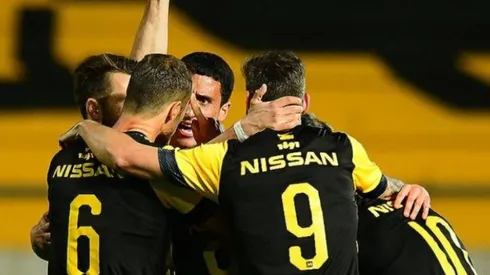 Peñarol vs. Rentistas (Foto: Twitter @OficialCAP)