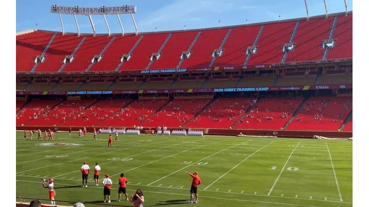 Así fue la primera práctica de los Chiefs con público en pandemia | Foto: Kansas City Chiefs