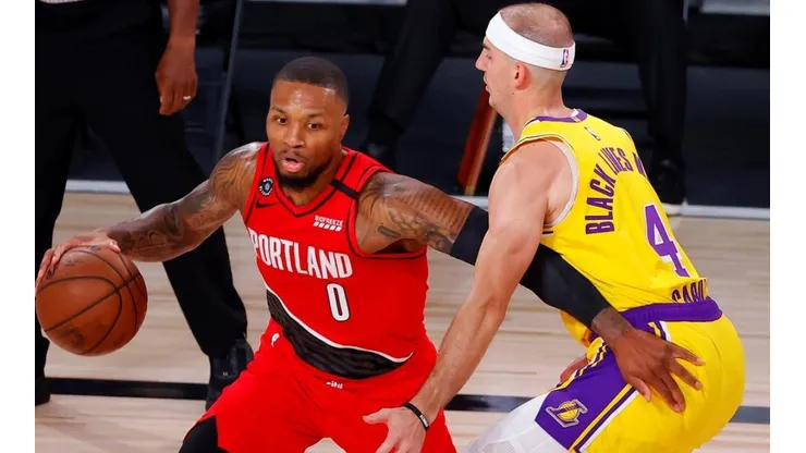 Damian Lillard en acción ante Los Angeles Lakers | Foto: Getty Images