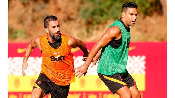 Arda Turán y Radamel Falcao en el último entrenamiento del Galatasaray.