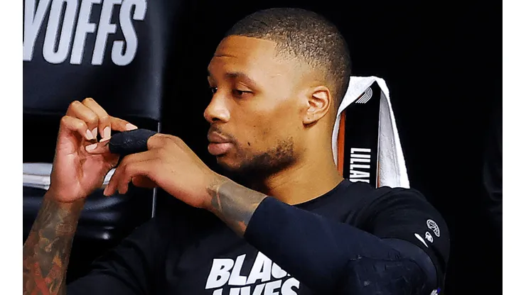 Damian Lillard y la lesión que sufrió contra los Lakers (Getty Images)
