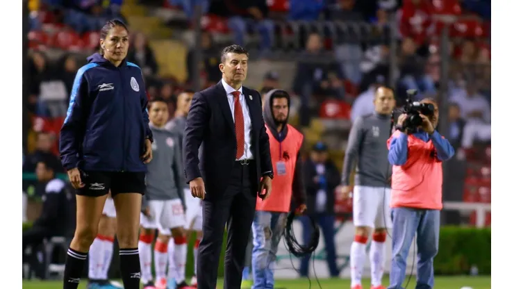 Chepo de la Torre y un curioso consejo a los silbantes (Getty Images)