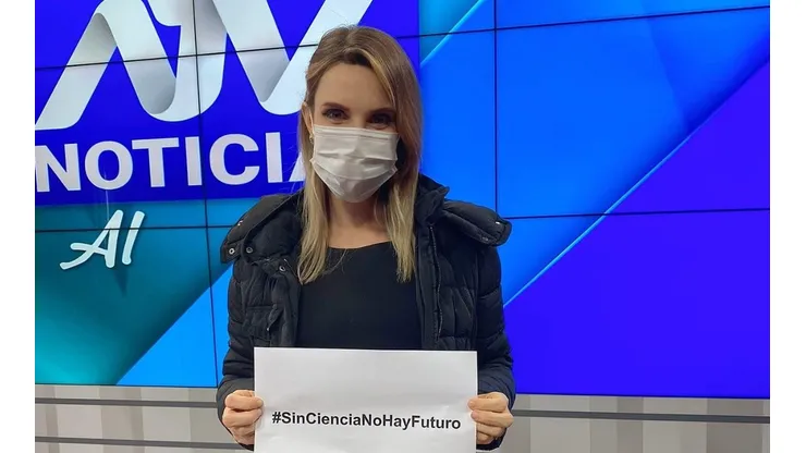Juliana Oxenford es conductora en ATV.