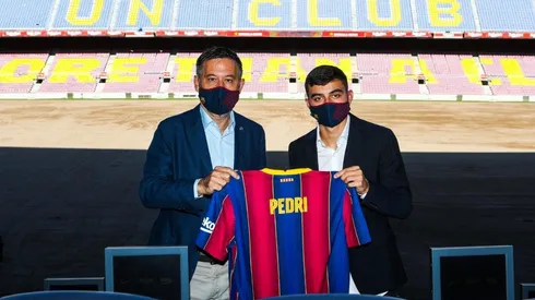 Barcelona presentó al primer refuerzo de la era Koeman: Pedri