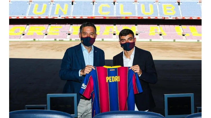 Barcelona presentó al primer refuerzo de la era Koeman: Pedri