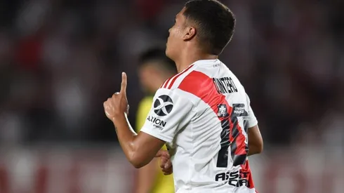 ¿Con el heredero de la 10? La foto que subió Juanfer Quintero en Twitter