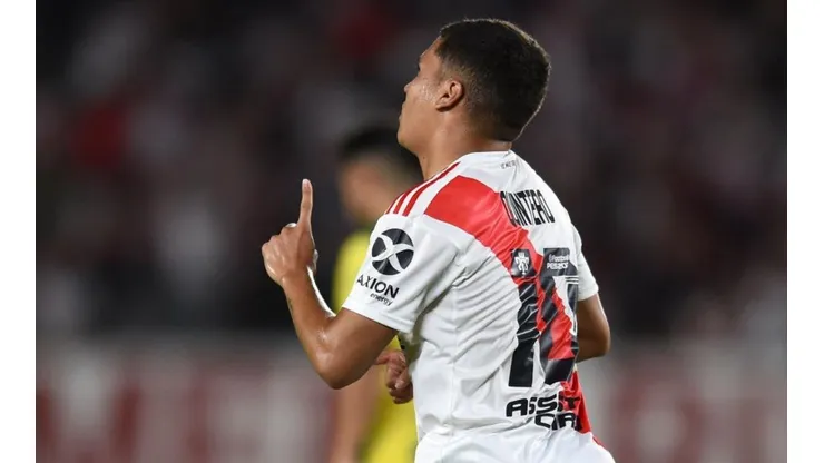 ¿Con el heredero de la 10? La foto que subió Juanfer Quintero en Twitter