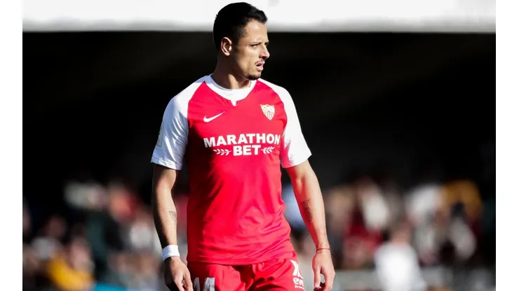 Chicharito Hernández podría ser campeón con Sevilla.