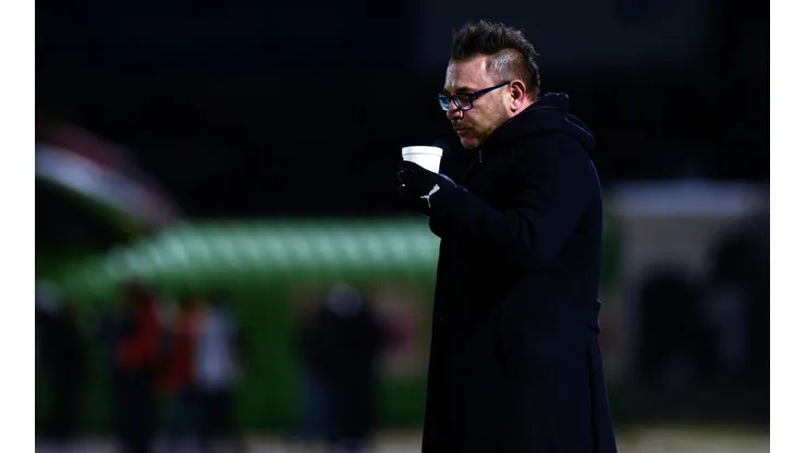Antonio Mohamed pasaría al 4-4-2 para enfrentar al América (Getty Images)