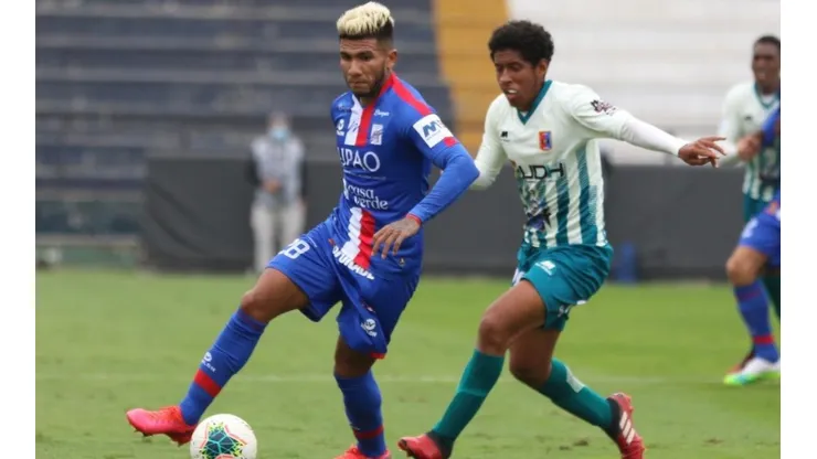 Manucci y AUH se enfrentaron en Matute.