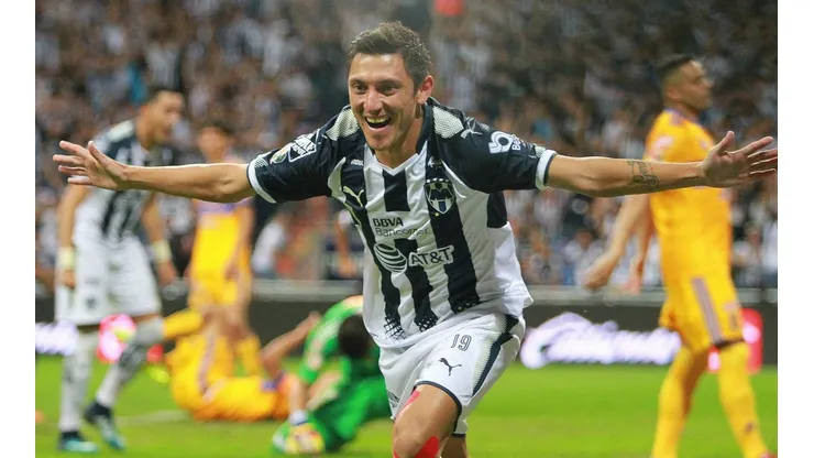 Neri Cardozo recibió un hermoso regalo de Monterrey. (Jam Media)