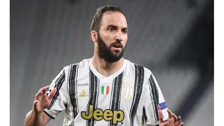 Higuaín, contundente: "Que la Juventus quede afuera ante Lyon es un papelón"